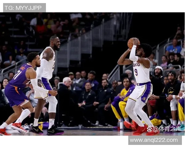 湖人对决魔术精彩直播回顾11月26日NBA赛场激烈碰撞